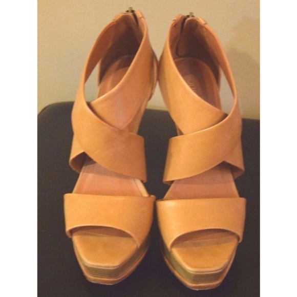 Pour La Victoire Shoes - Pour La Victoire Nude Heels size 7.5